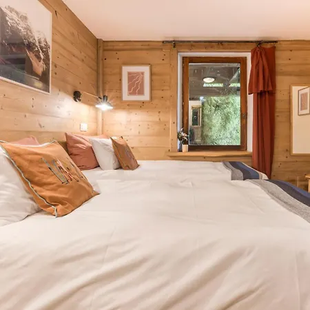 Daire Ao House - Prakka Base Camp
