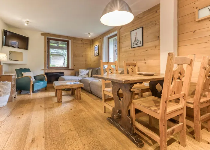 Ao House - Prakka Base Camp Les Houches