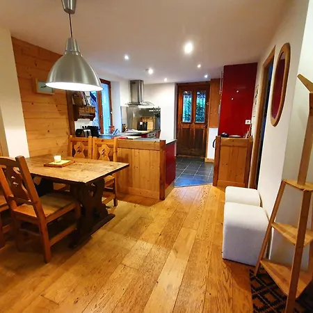 Ao House - Prakka Base Camp Les Houches